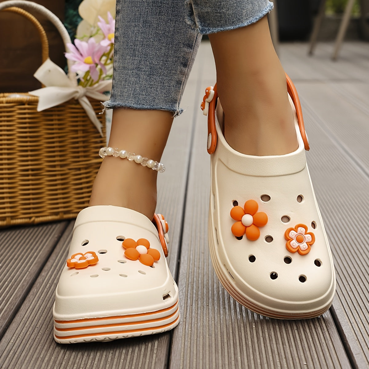 Women’s Cute Floral Clogs – Breathable Thick-Soled Slip-On Garden & Beach Shoes