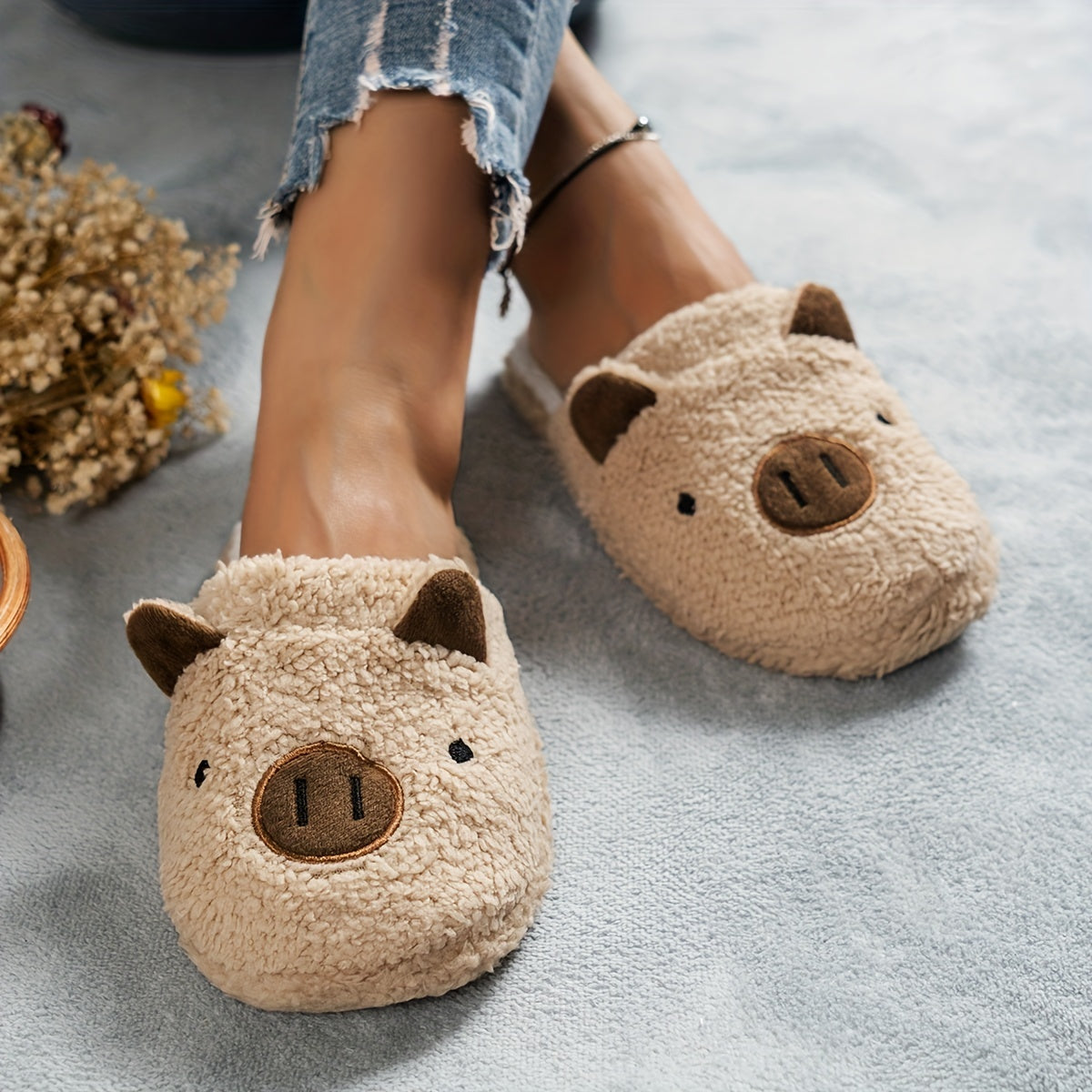Women’s Winter Faux Furry Slippers 2025 – Indoor Home Warm House Shoes