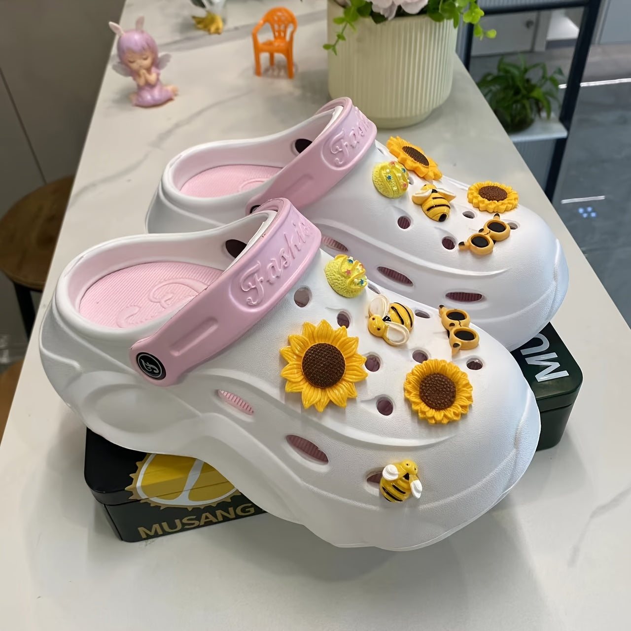 Women’s Summer EVA Sandals – Breathable Lightweight Flats with Cute Cartoon Charms