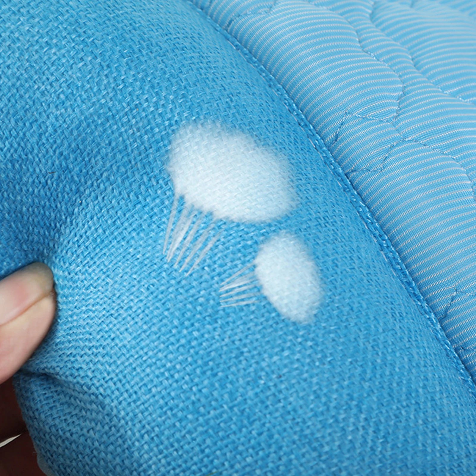 Breathable Pet Cooling Mat – Washable Self-Cooling Pad for Dogs & Cats