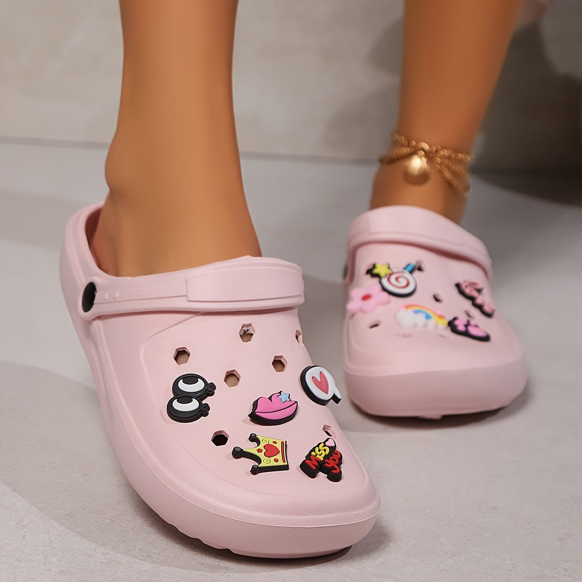 Women’s Elegant Summer Clogs – Breathable Thick Sole Beach Sandals with Charms