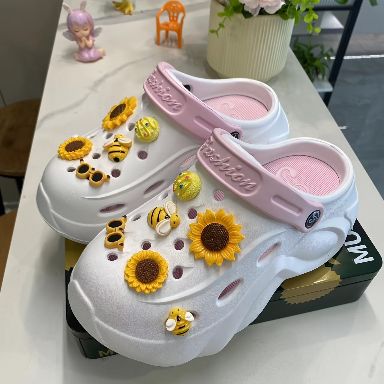 Women’s Summer EVA Sandals – Breathable Lightweight Flats with Cute Cartoon Charms