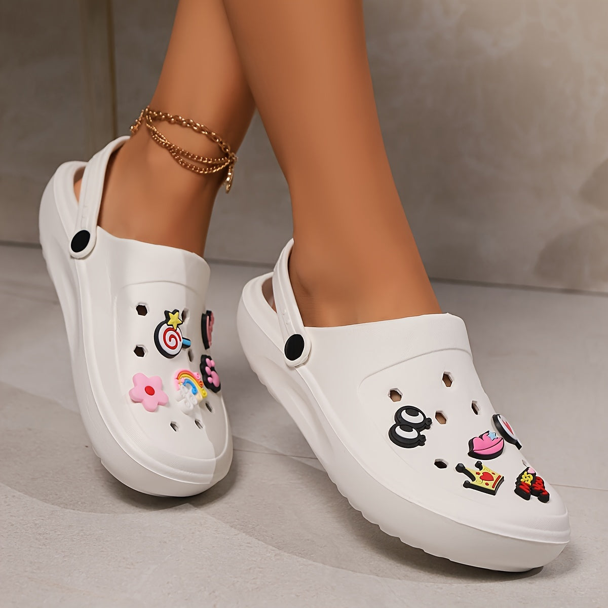 Women’s Elegant Summer Clogs – Breathable Thick Sole Beach Sandals with Charms