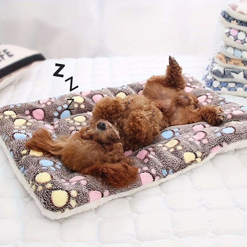 Warm Pet Mats for Autumn & Winter – Soft Cozy Pads for Dogs & Cats