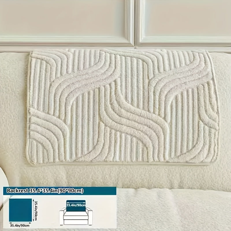Plush Non-Slip Sofa Cover – Luxury Pet-Friendly Washable Couch Protector